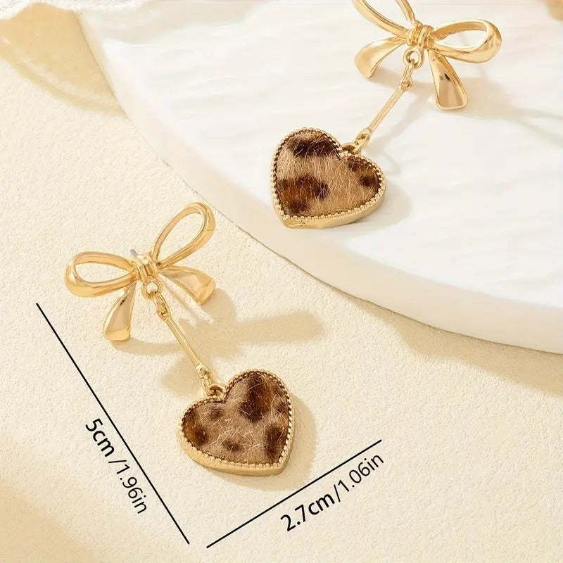 Heart-Shaped Leopard Print Drop Earrings With Bow Design - Gold Plated Statement Jewelry For Women