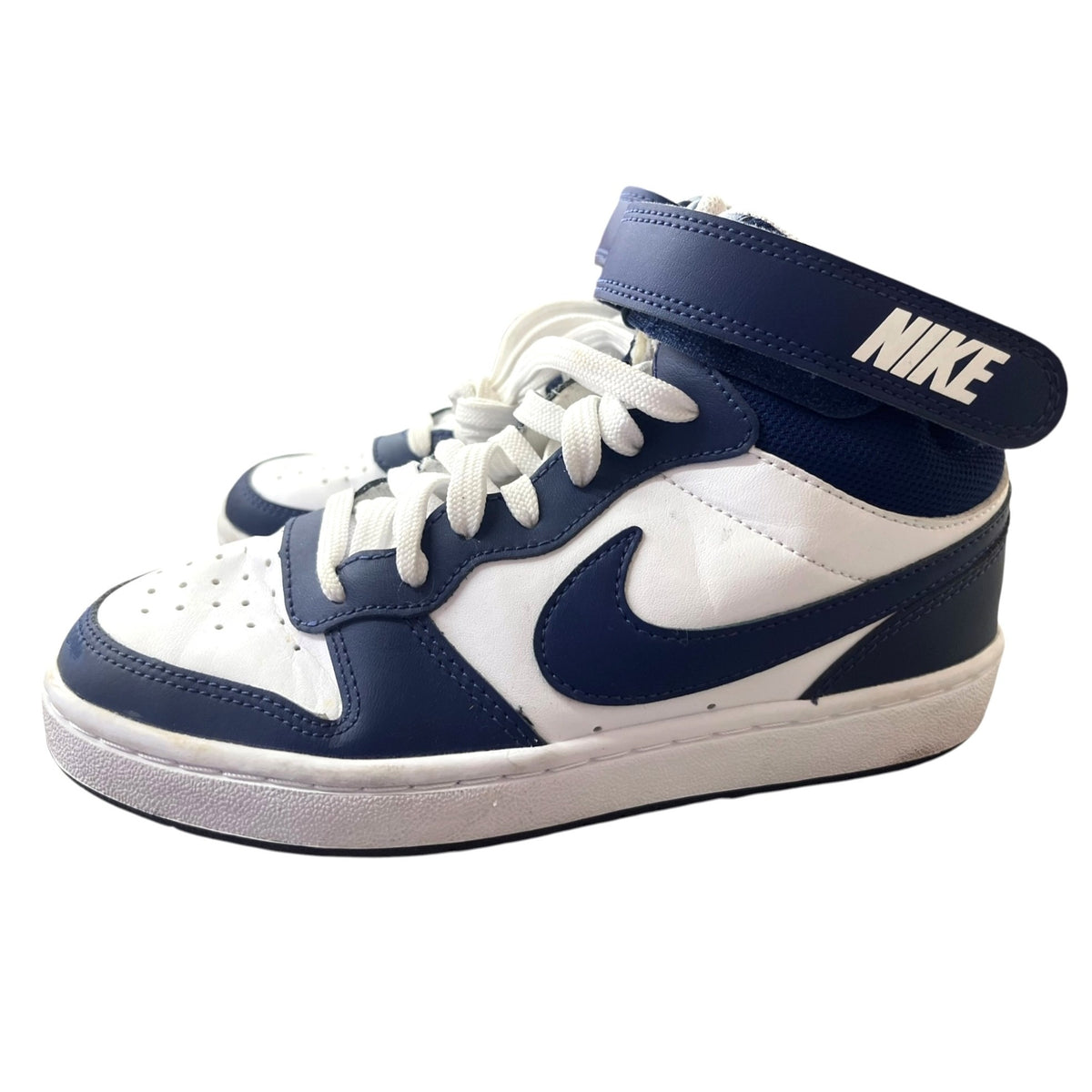 Nike Court Borough Mid 2 Youth High-Top Basketball Shoes US 4.5Y