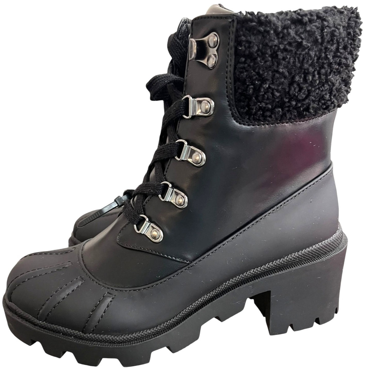 Universal Thread Black Platform Fur-Lined Boots Size 7