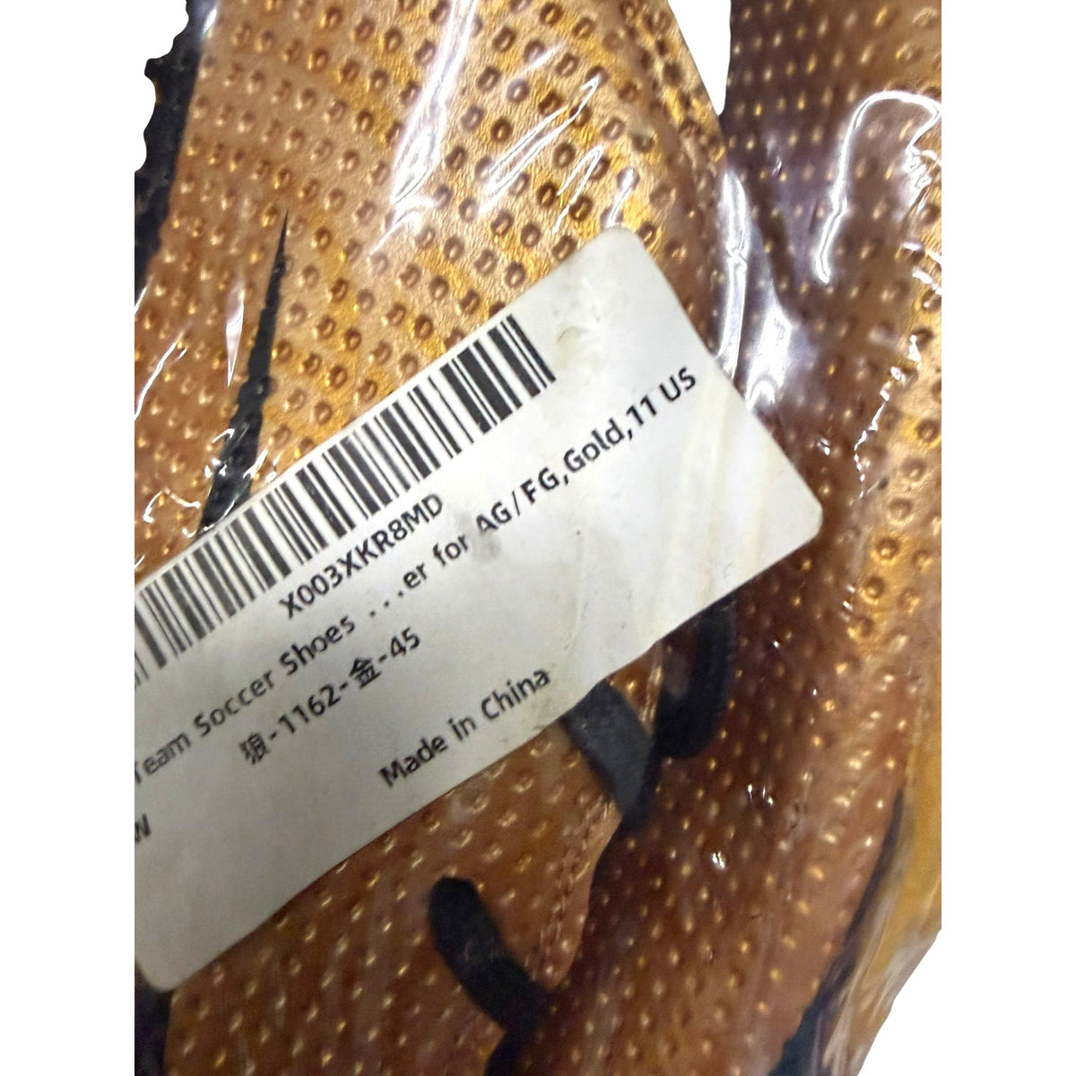 Soccer Cleats Gold Black Men’s Size 11 US NEW