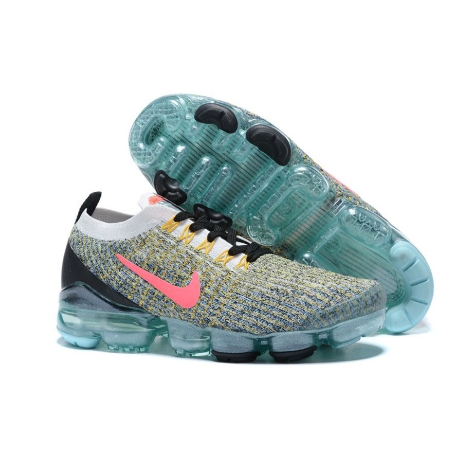 Nike Air VaporMax Women's Sz 7 Flyknit 3 White Hyper Turquoise Athletic Shoes