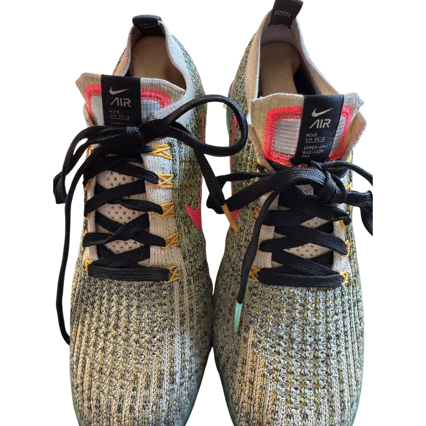 Nike Air VaporMax Women's Sz 7 Flyknit 3 White Hyper Turquoise Athletic Shoes