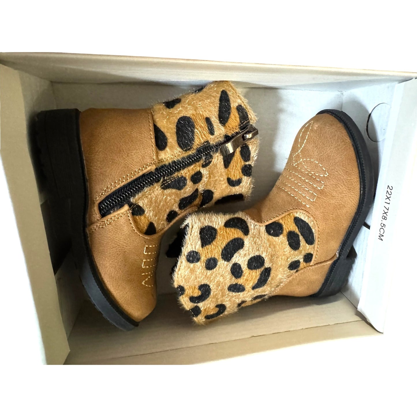 Toddler Girls Cozy Cub Leopard Faux Cow Fur Cowboy Boots Size 4.5 NWB