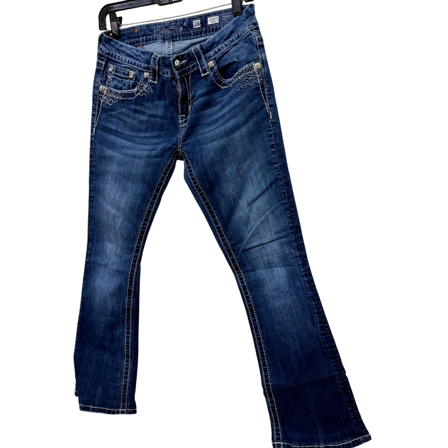 Miss Me Womens Signature Bootcut Jeans Size 28 Fleur-De-Lis Embellished Pockets Dark Wash Denim
