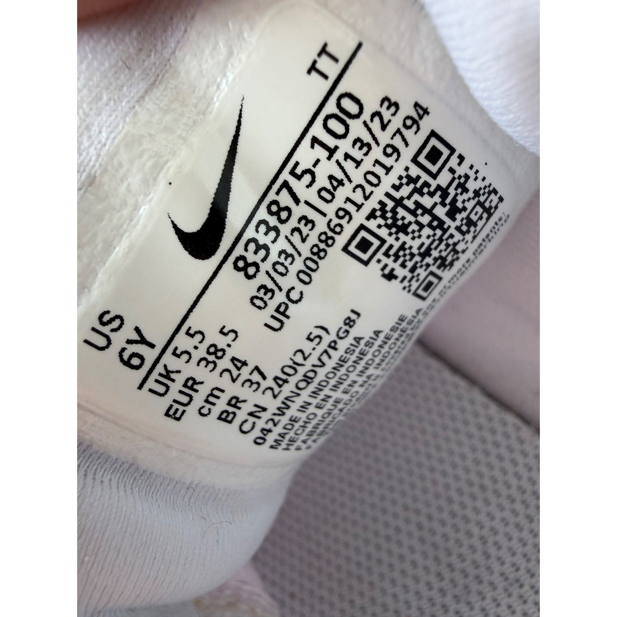 Girls Nike Air Presto White Youth Sneakers Sz 6Y
