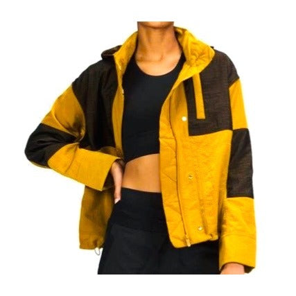 Lululemon Women's water Repellent Mesh Jacket Jacket Size 4 Lightweight Windbreaker