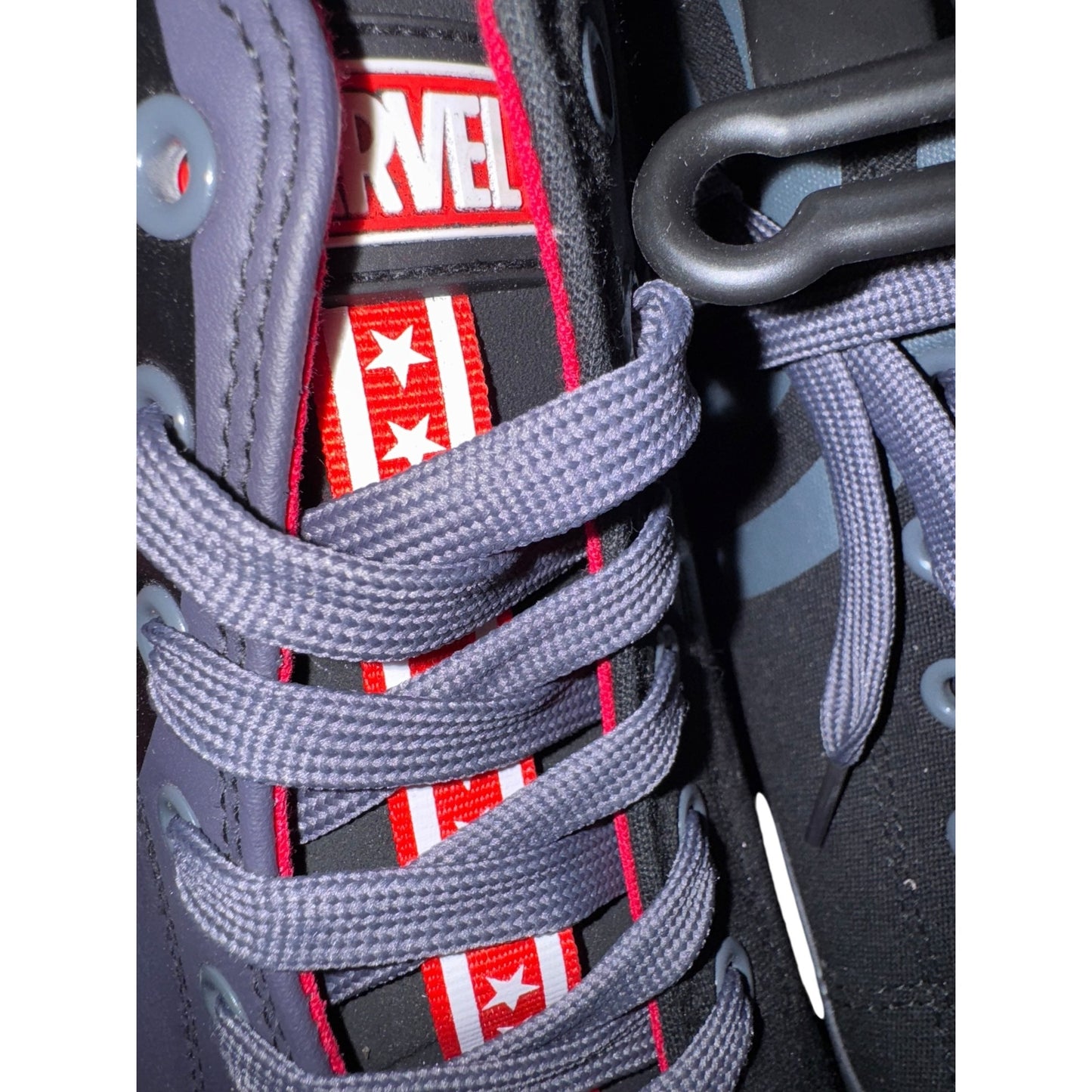 Marvel Captain America High-Top Men's Sneakers Size 10