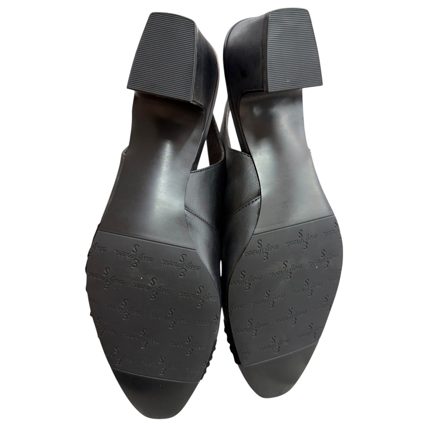 Easy Street Black Slingback Heels 11M With Ruched Toe Design & Low Block Heel NWOB
