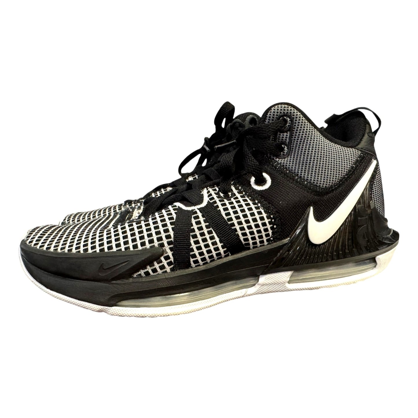 Nike Witness VII Black/White Mens High-Performance Basketball Shoes Size 8.5