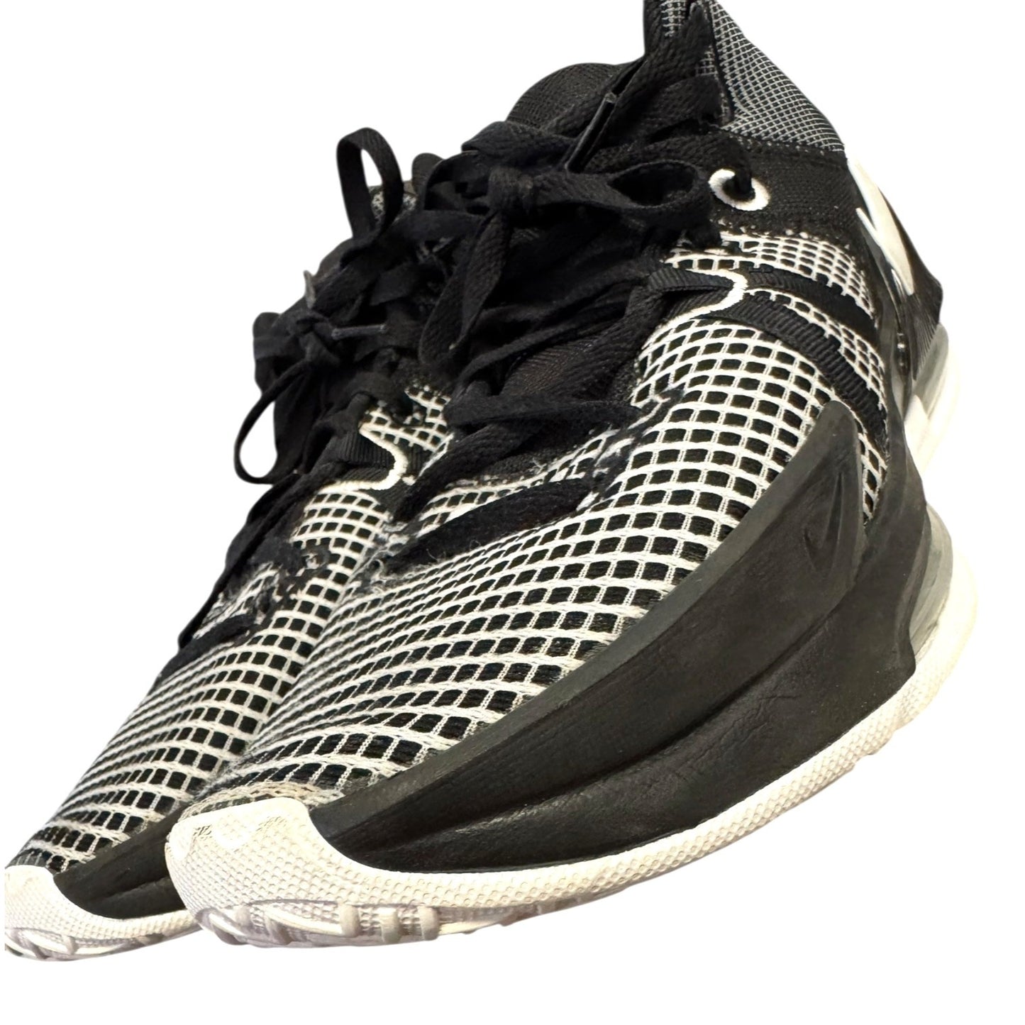 Nike Witness VII Black/White Mens High-Performance Basketball Shoes Size 8.5