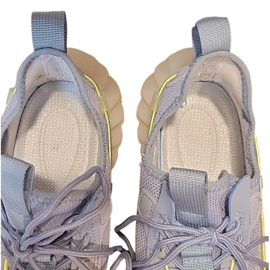 Rovux Futuristic Blue Athletic Sneakers SZ 9.5 With Breathable Mesh Uppers & Unique Wavy Soles Lightweight Design For Comfort & Style NWOT