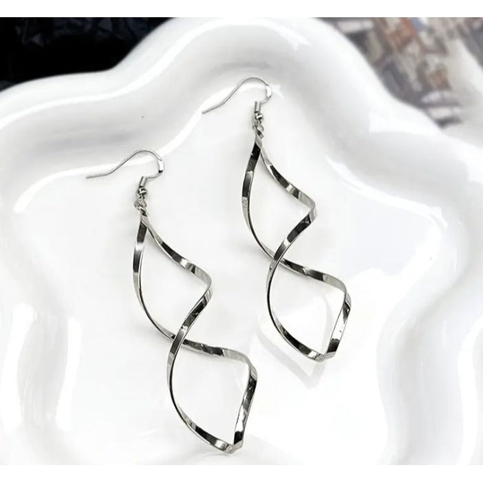 Twisted Spiral Drop Dangle Earrings For Women Silver-Tone Lightweight Design Elegant Jewelry Accessory