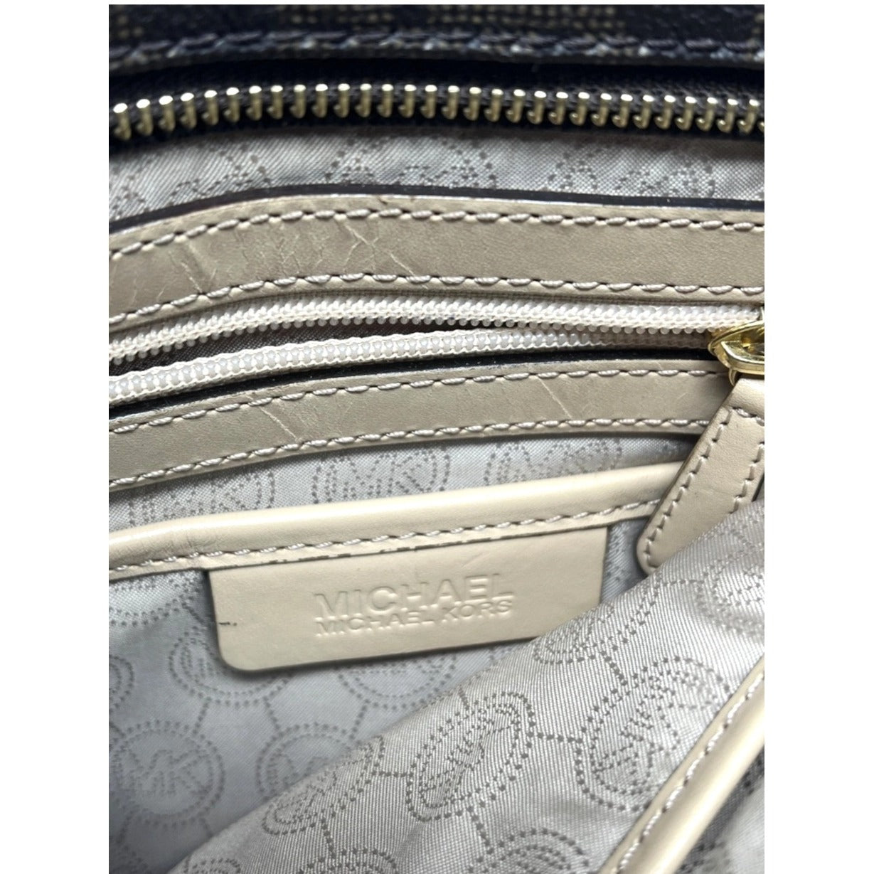 Michael Kors Jet Set Large Logo Crossbody Bag