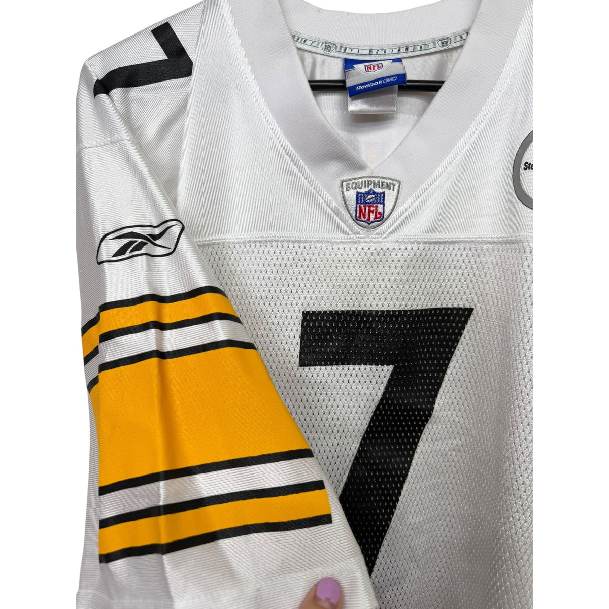 Reebok NFL #7 Ben Roethlisberger White Steelers Jersey Size M On-Field Equipment