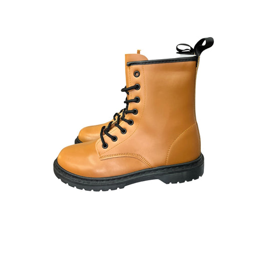 Tan Women's Size 8 Boots NWB