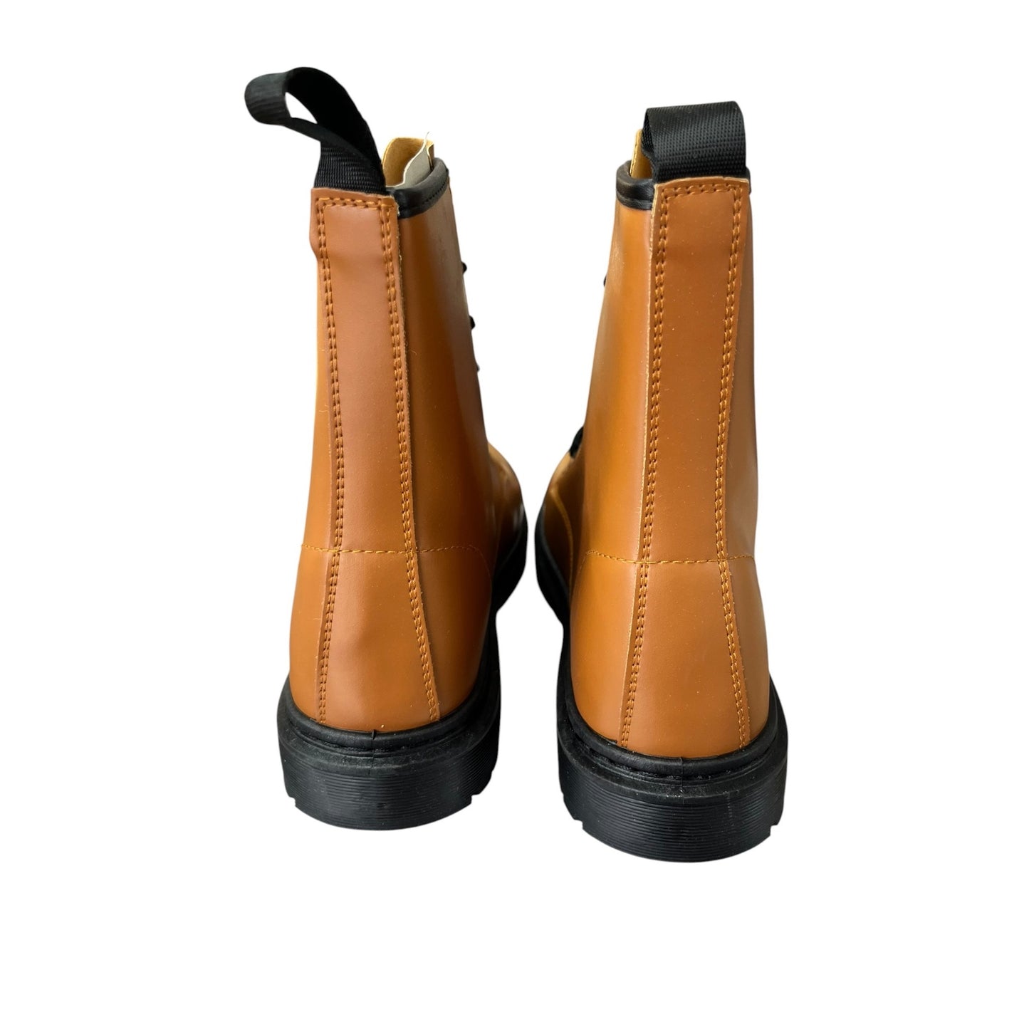 Tan Women's Size 8 Boots NWB
