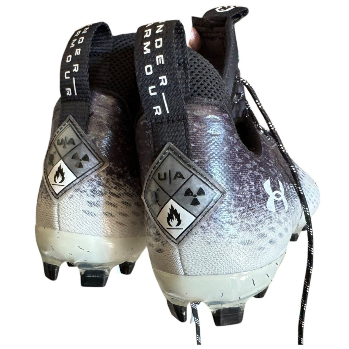 Under Armour Spotlight Lux MC 2.0 Size 8.5