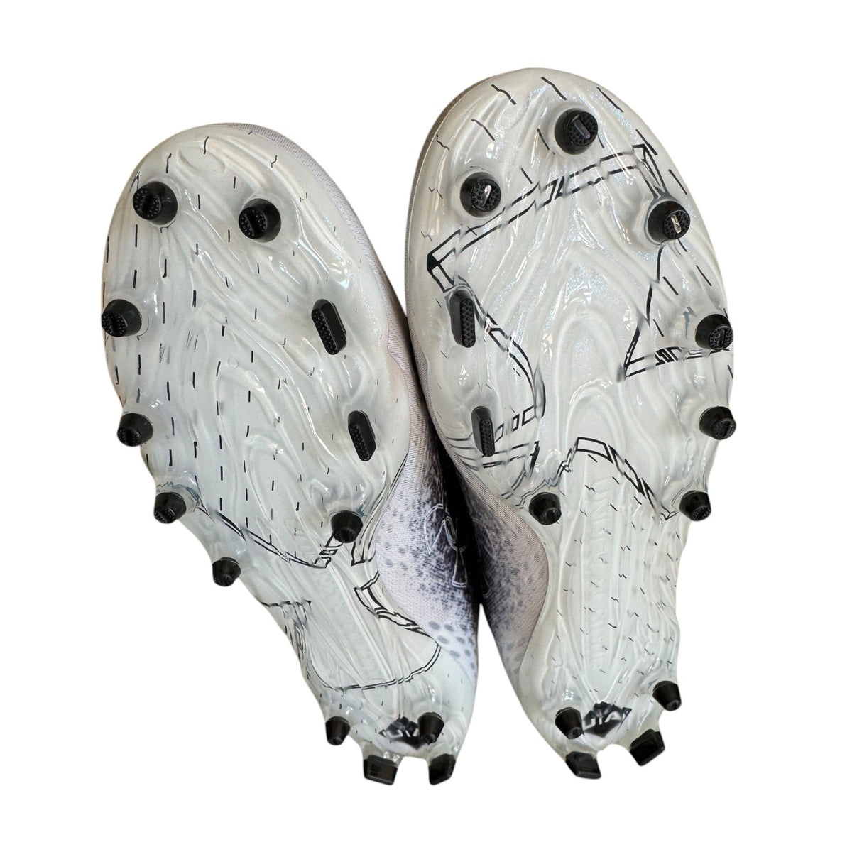 Under Armour Spotlight Lux MC 2.0 Size 8.5
