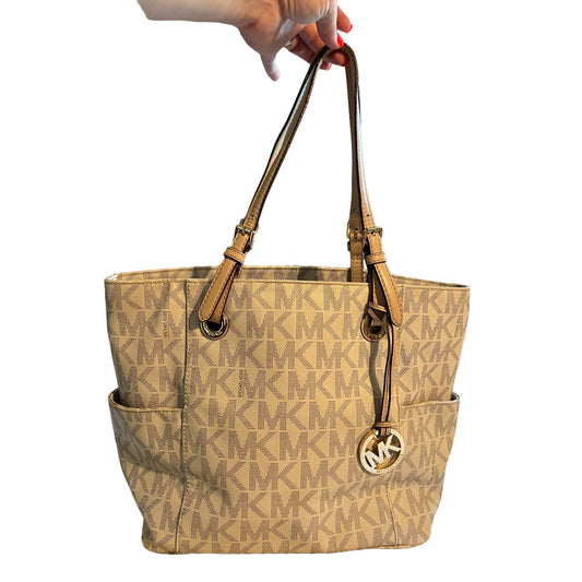 Michael Kors Jet Set White Tote Bag