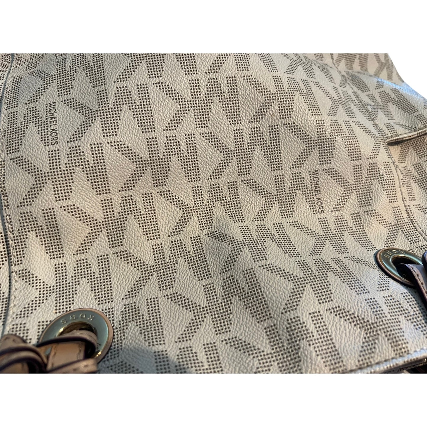 Michael Kors Jet Set White Tote Bag