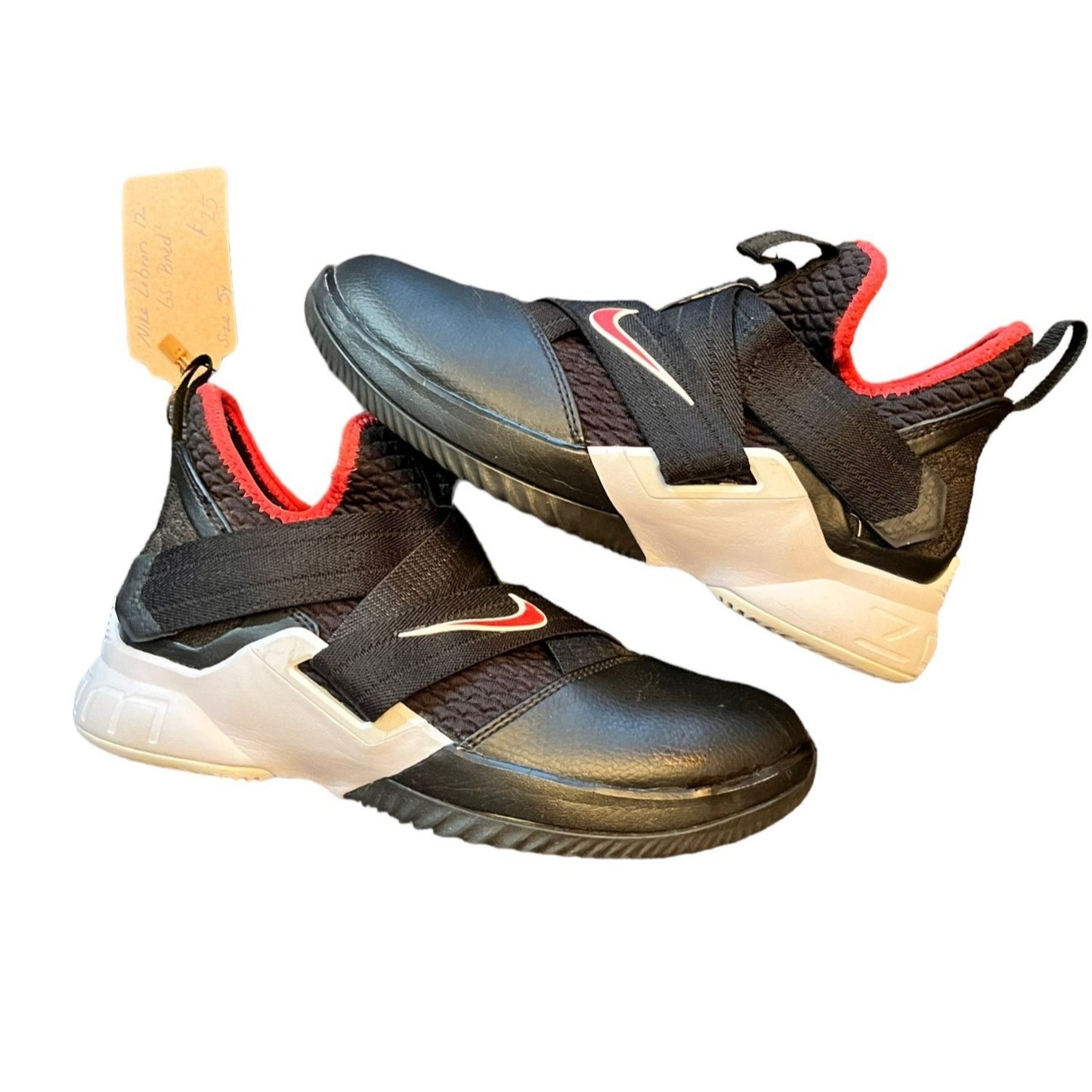 Nike LeBron 12 GS Bred Child Size 5Y