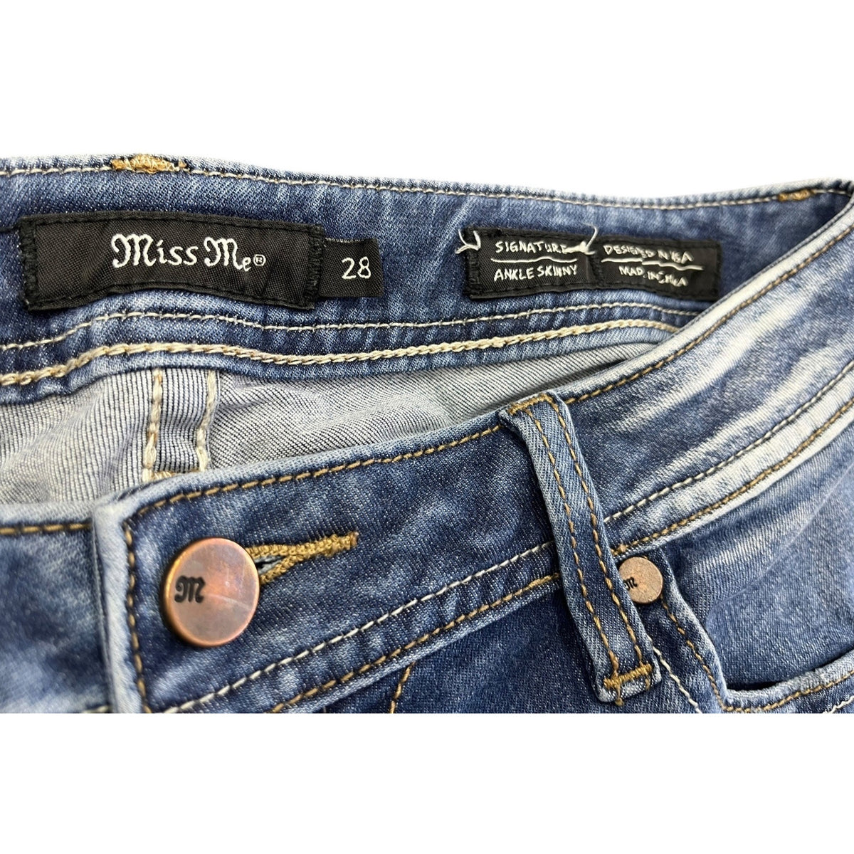 Miss Me Women's Signature Ankle Skinny Distressed Jeans Size 28