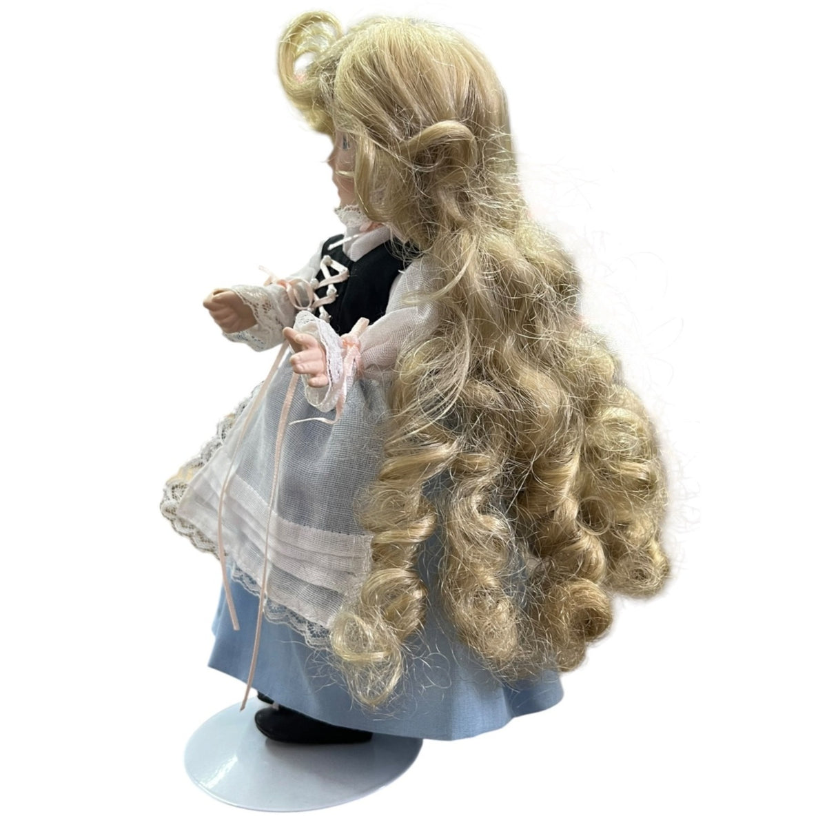 Heroines From The Fairy Tale Forest Rapunzel Collectible Porcelain Doll