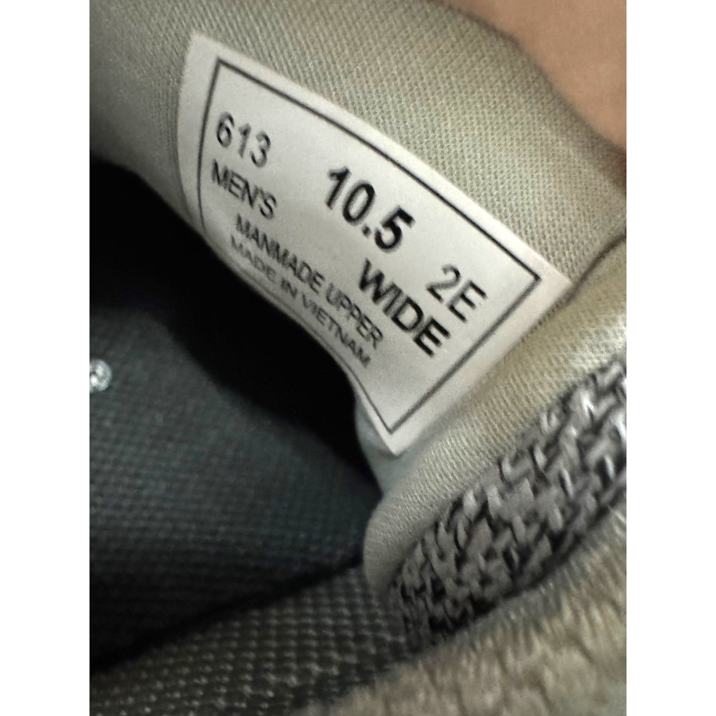 Orthofeet Lightweight Men's Shoe Size 10.5 Gray Knit Breathable Sneakers