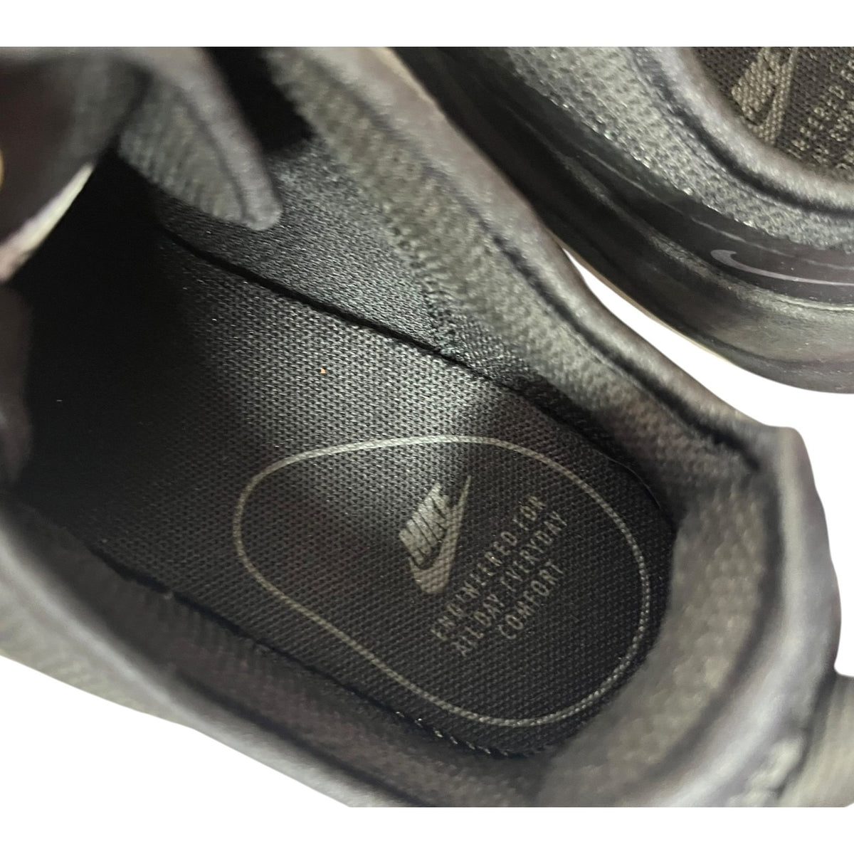 Nike Air Max Triple Black Athletic Shoes Women's Size US 7.5