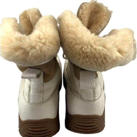 UGG Adirondack Winter Boots Women's Size 9