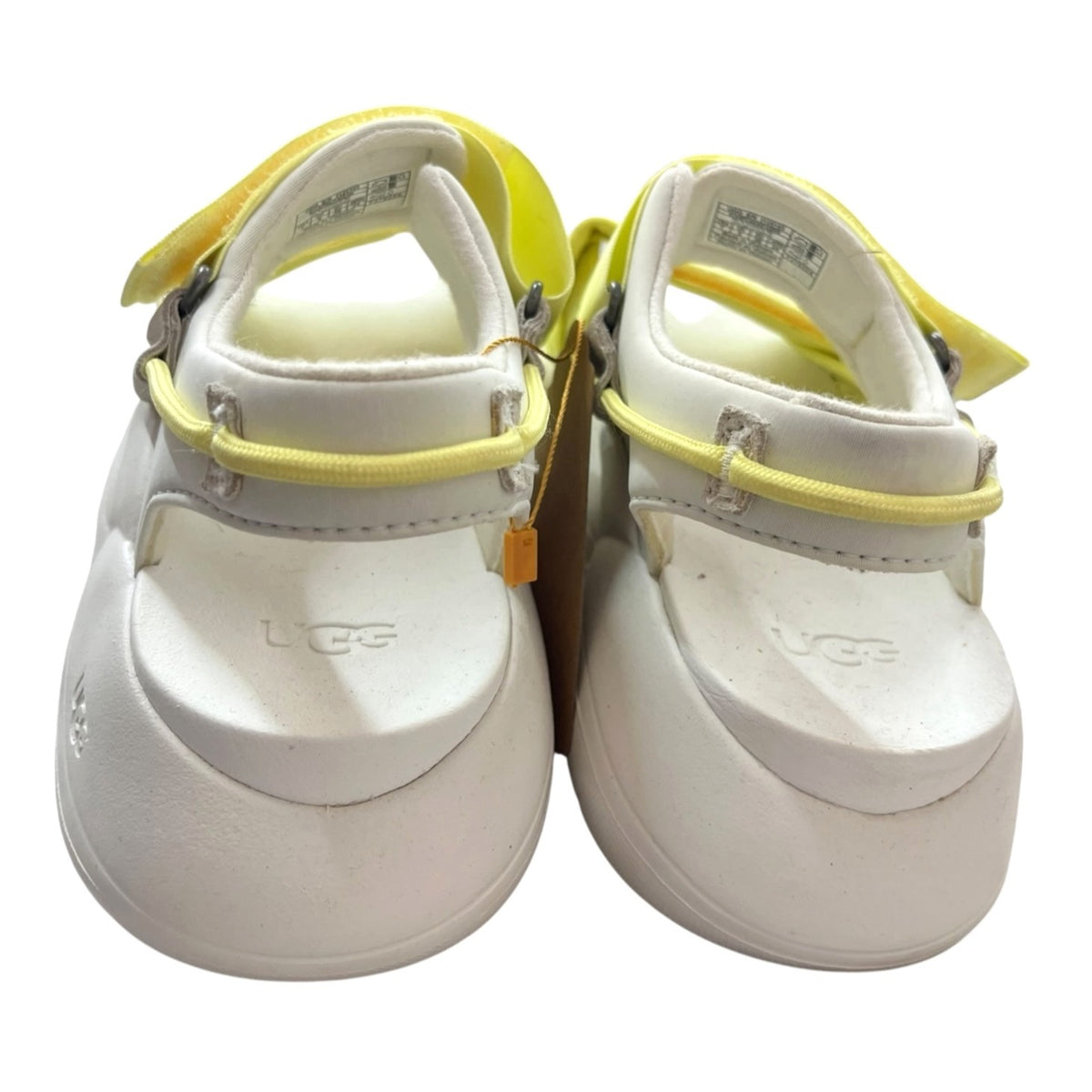 UGG LA Cloud Strap Sandals Size 7