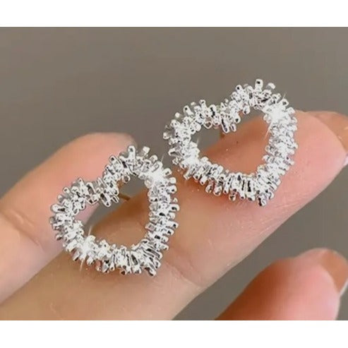 Heart-Shaped Silver Toned Crystal Stud Earrings For Women Elegant & Sparkling Jewelry