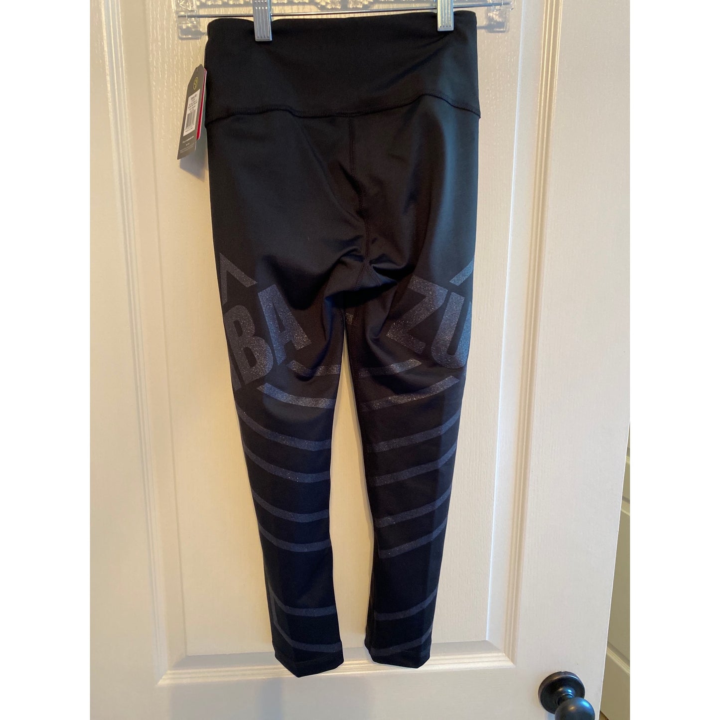 NWT Size XS All That Glitters Is Zumba High Waisted Crop Leggings