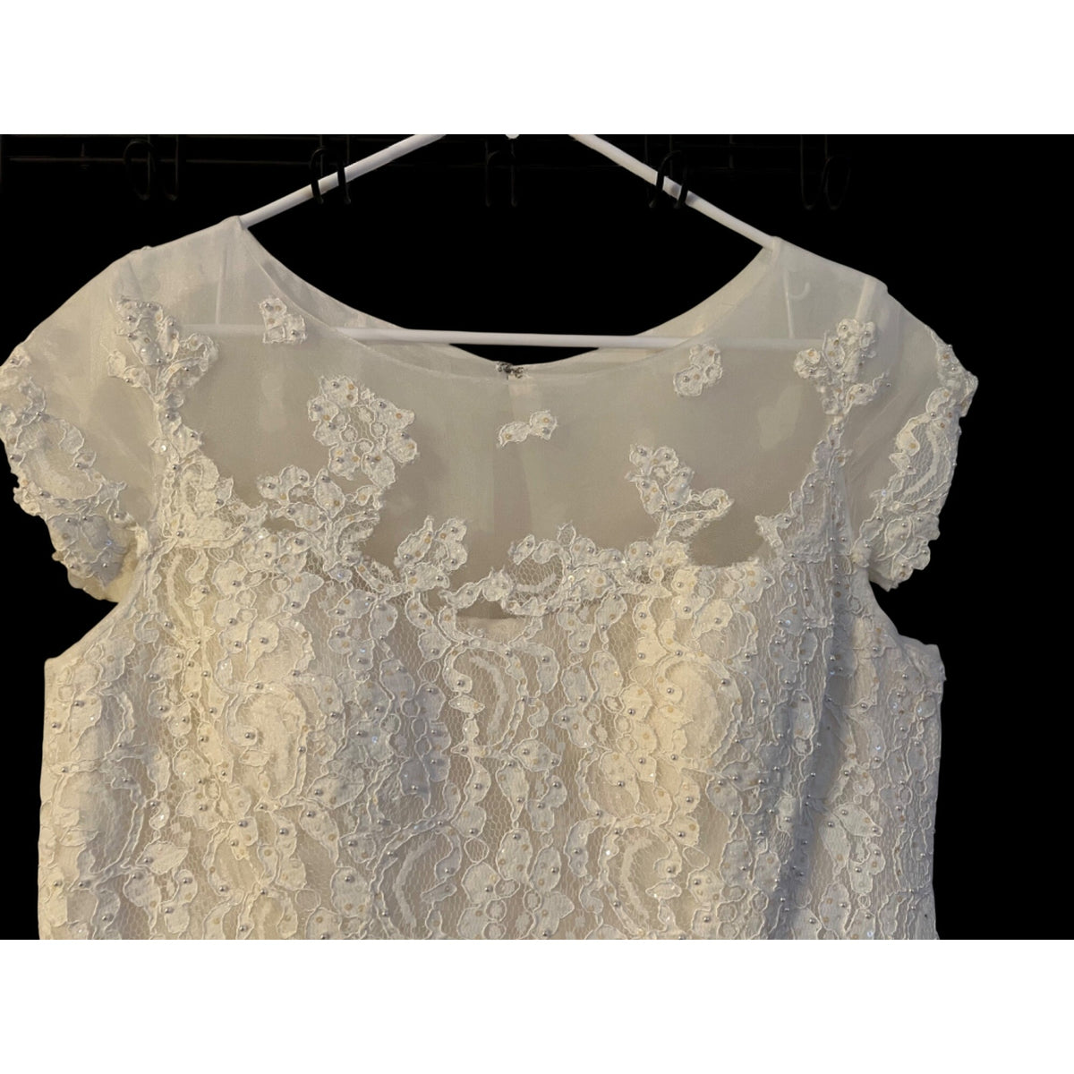 Oleg Cassini SZ 14 Elegant White Lace Short-Sleeve Wedding Dress With Sheer Neckline & Button-Back