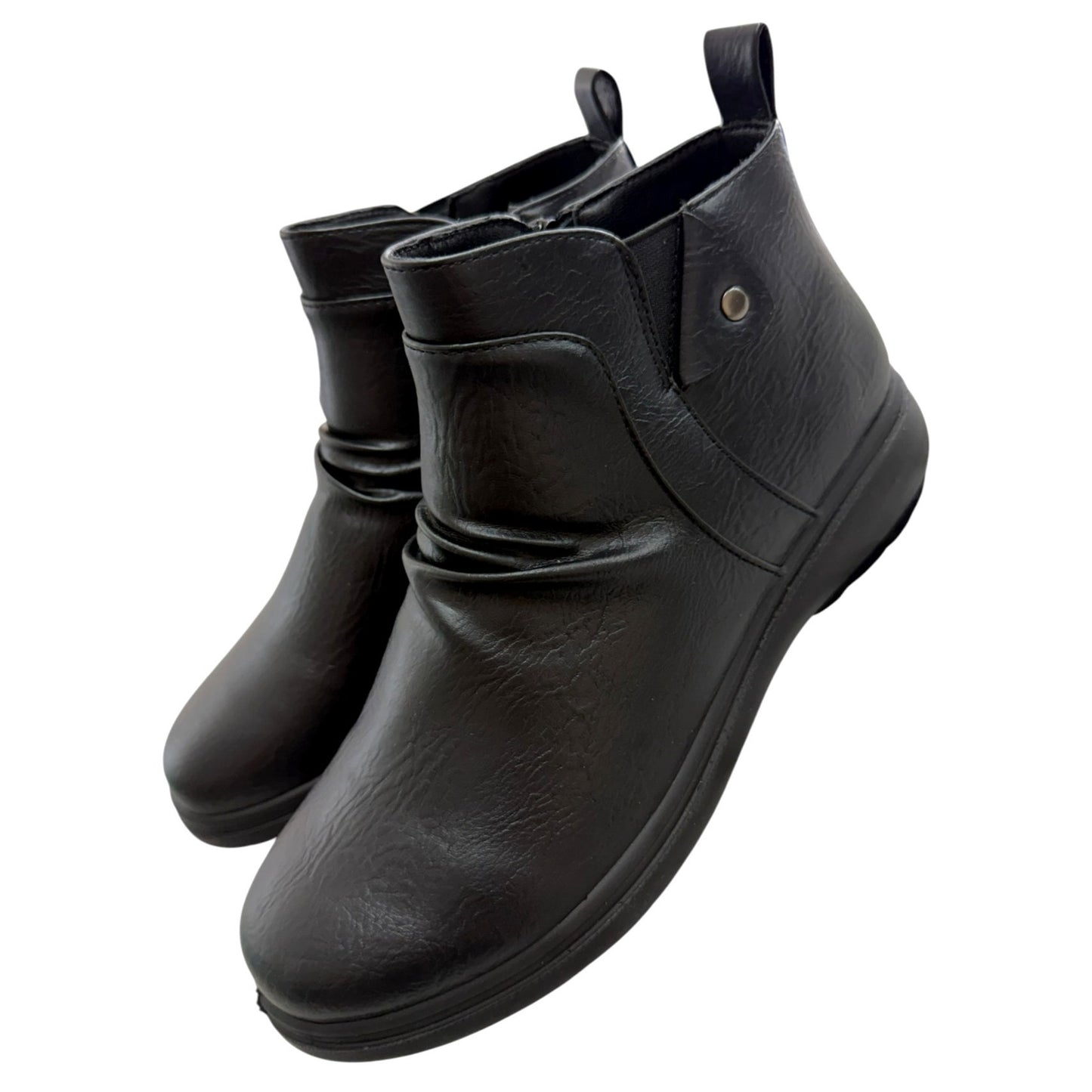 Easy Street Women's Black Comfort Wave Ankle Boots With Ultra-Light Insoles Easymotion Size 7.5 Wide Faux Leather NWB
