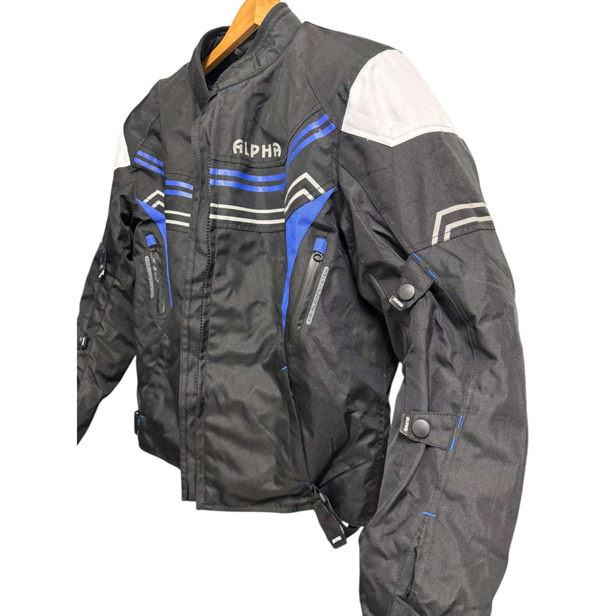 Alpha Cycle Gear Men's Medium Motorcycle Jacket With Removable Winter Liner NWOT