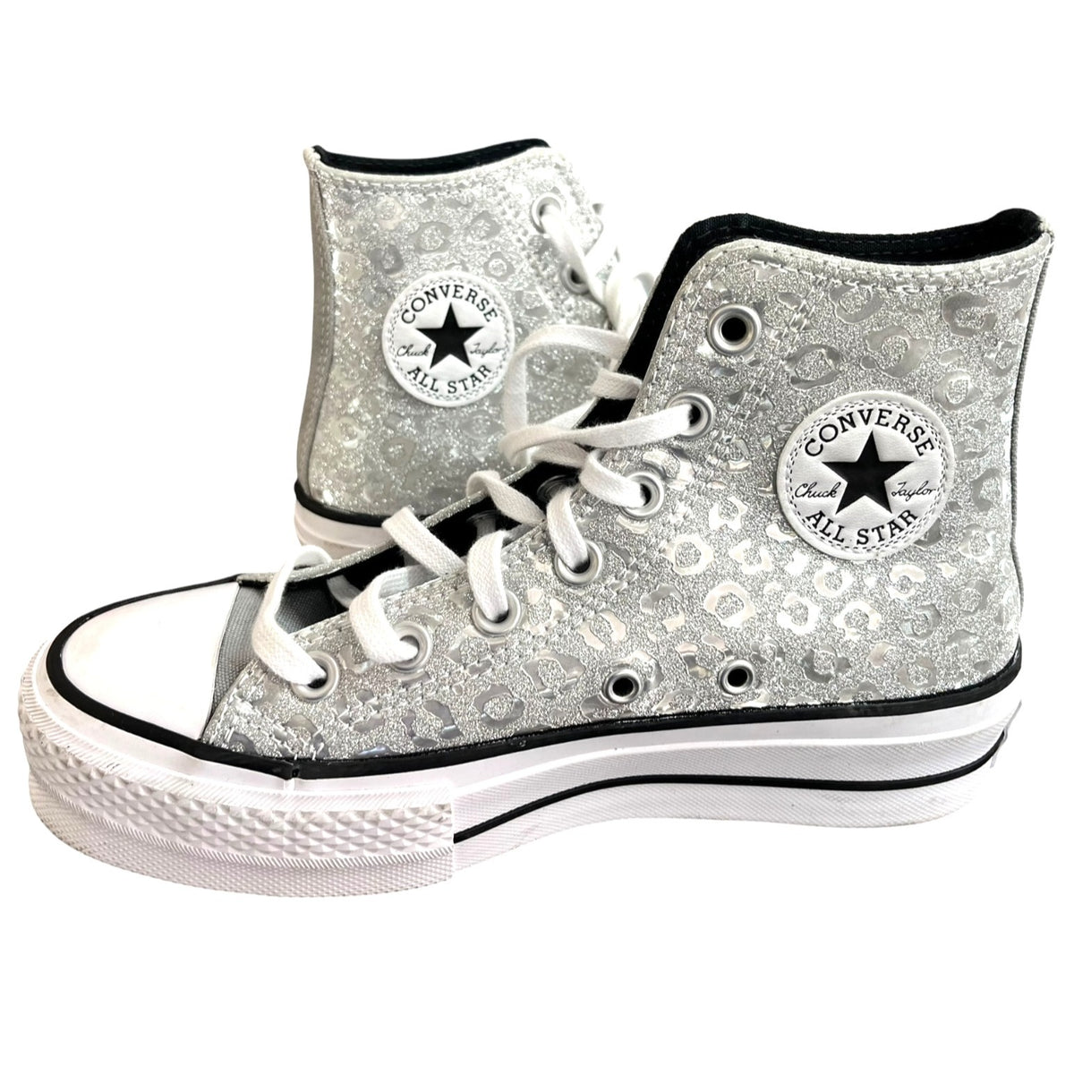 Converse Chuck Taylor All Star Women's High-Top Sneakers Size 5