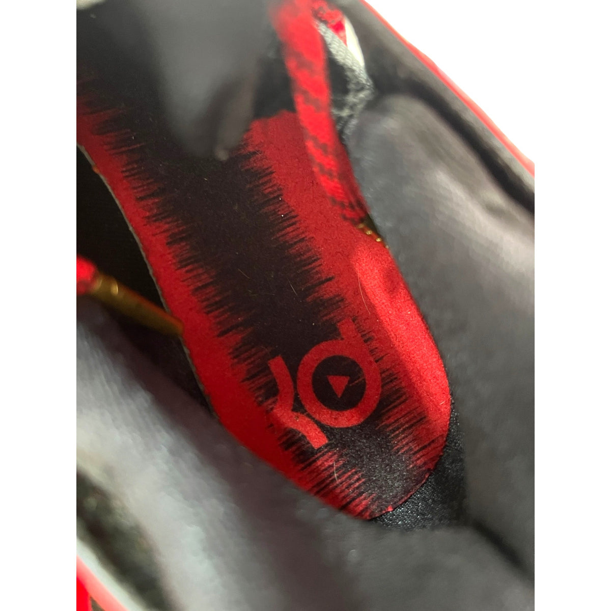 Nike Zoom KD 10 LE GS "Bred" Sneakers Youth Size 6Y