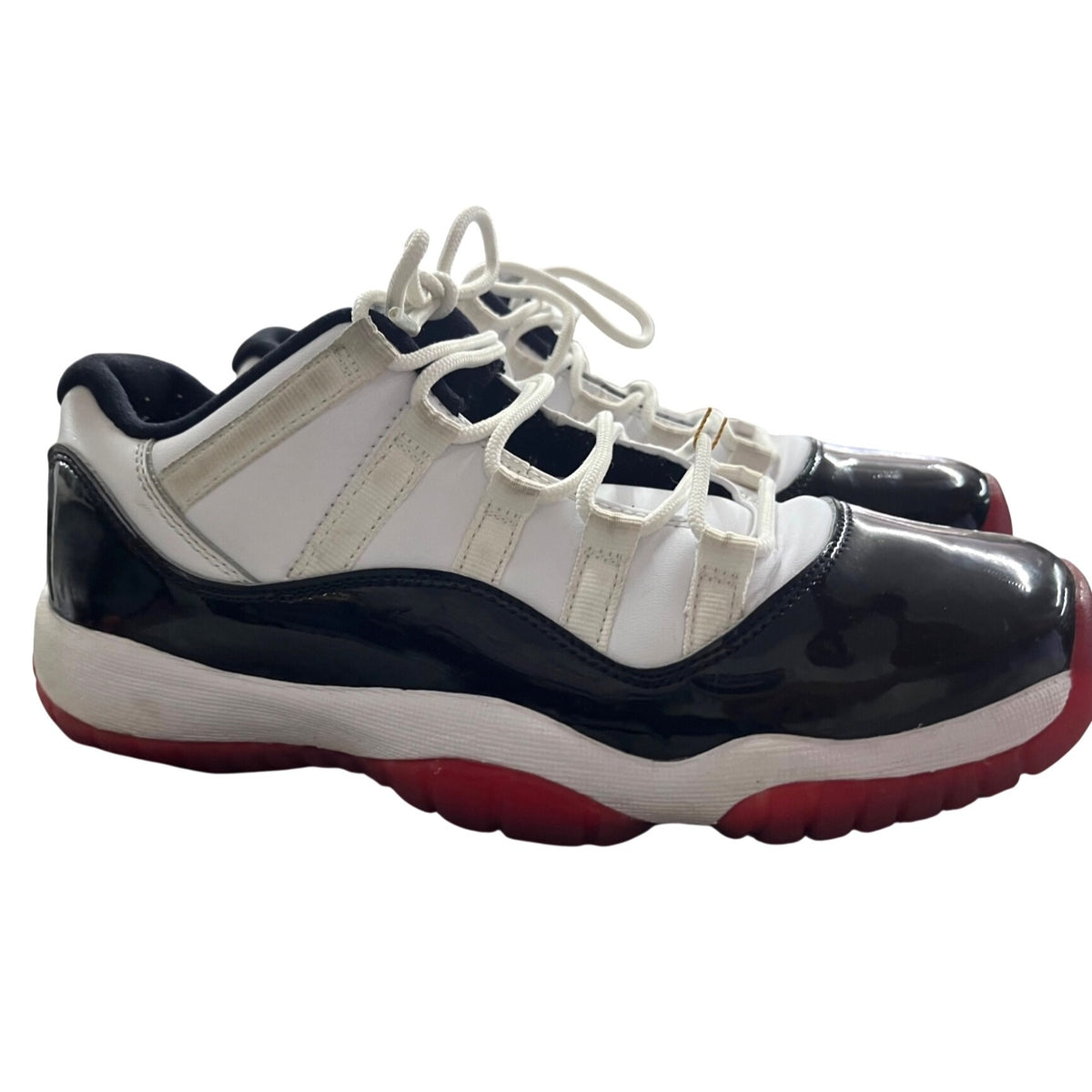 Nike Air Jordan 11 Retro Low Concord Bred Boys Sneakers Size 7Y