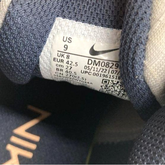 Nike Air Max Mens Athletic Sneakers Navy & Gray US 9 Comfortable Lightweight Trainers