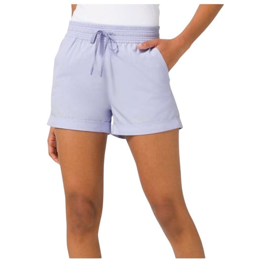 Lululemon Spring Break Away Women’s Light Violet Shorts Size 2
