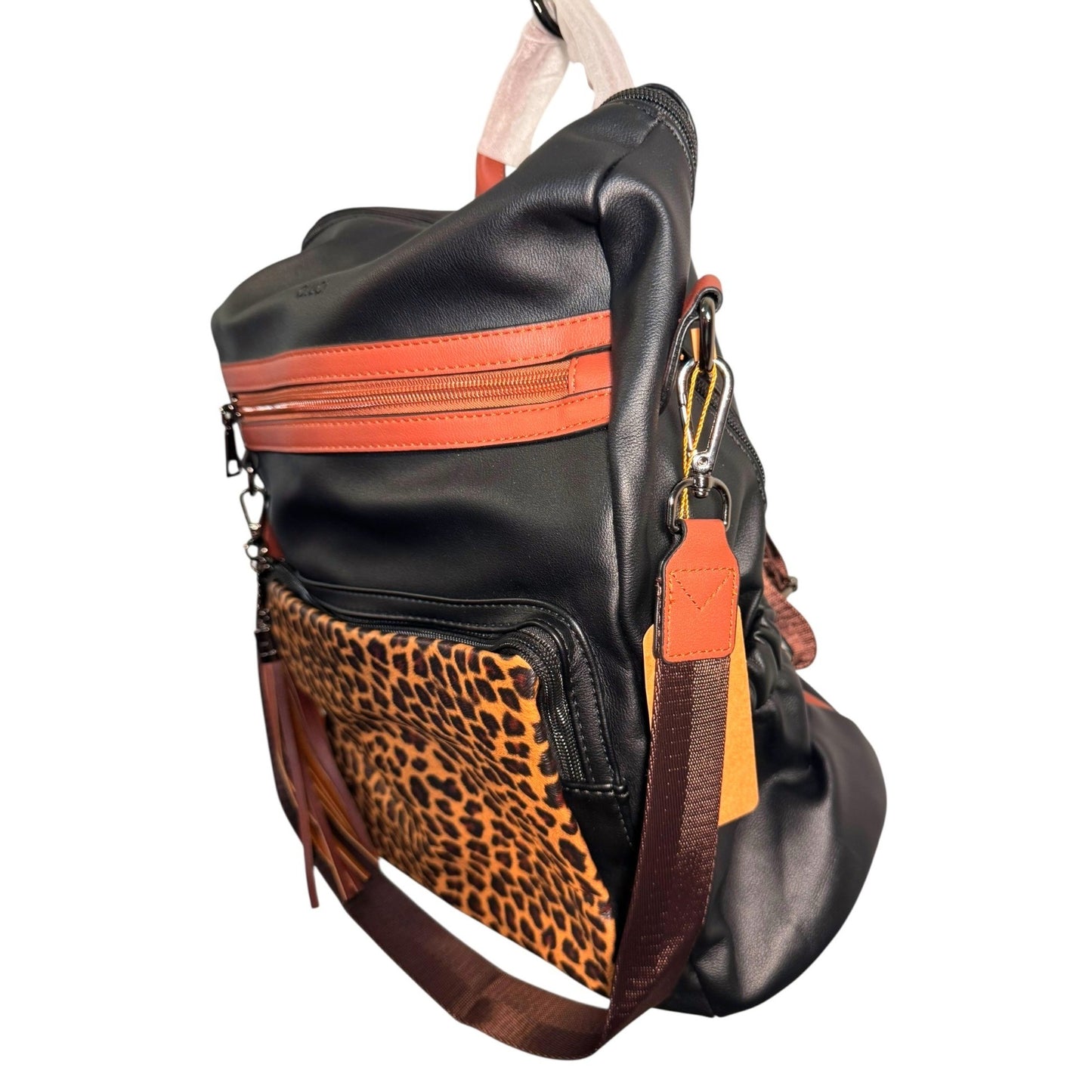 Gluci Convertible Leopard Bookbag with Shoulder strap and Wristlet Purse NWT