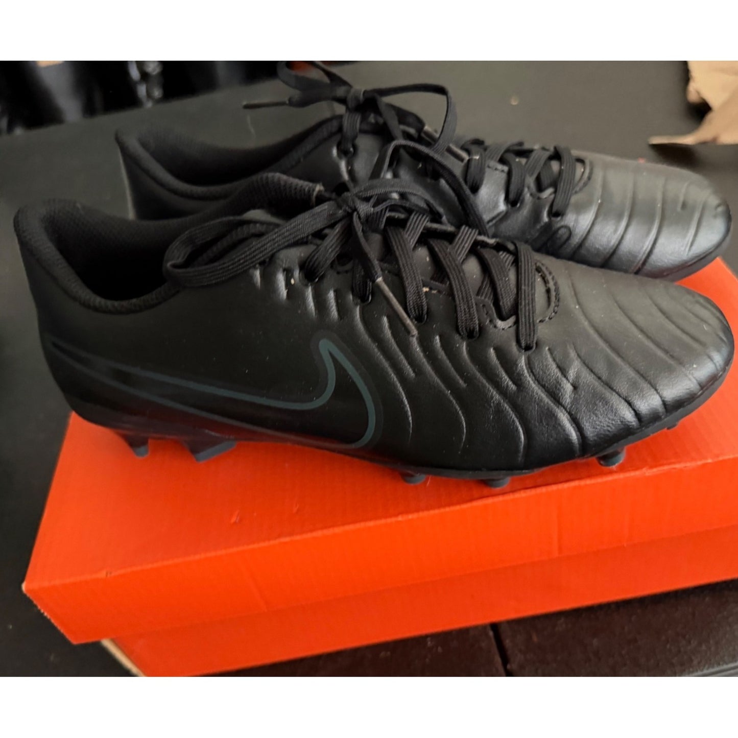 Nike Tiempo Legend 9 Soccer Cleats Black Size 6.5 US FG Firm Ground With Box