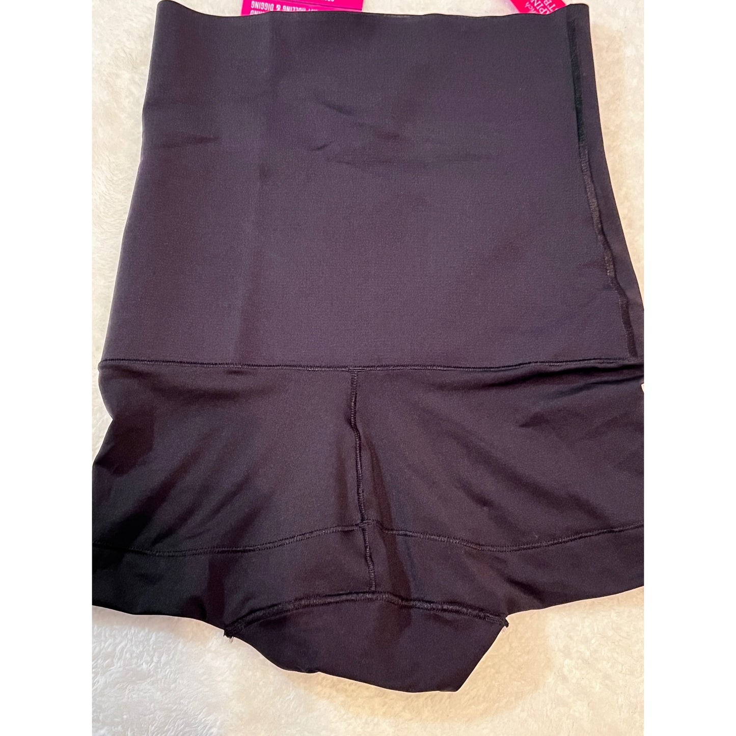 Maidenform Self Expressions High Waist Boy Short Shapewear With Cool Comfort Firm Control Style SE0761 Black Size S