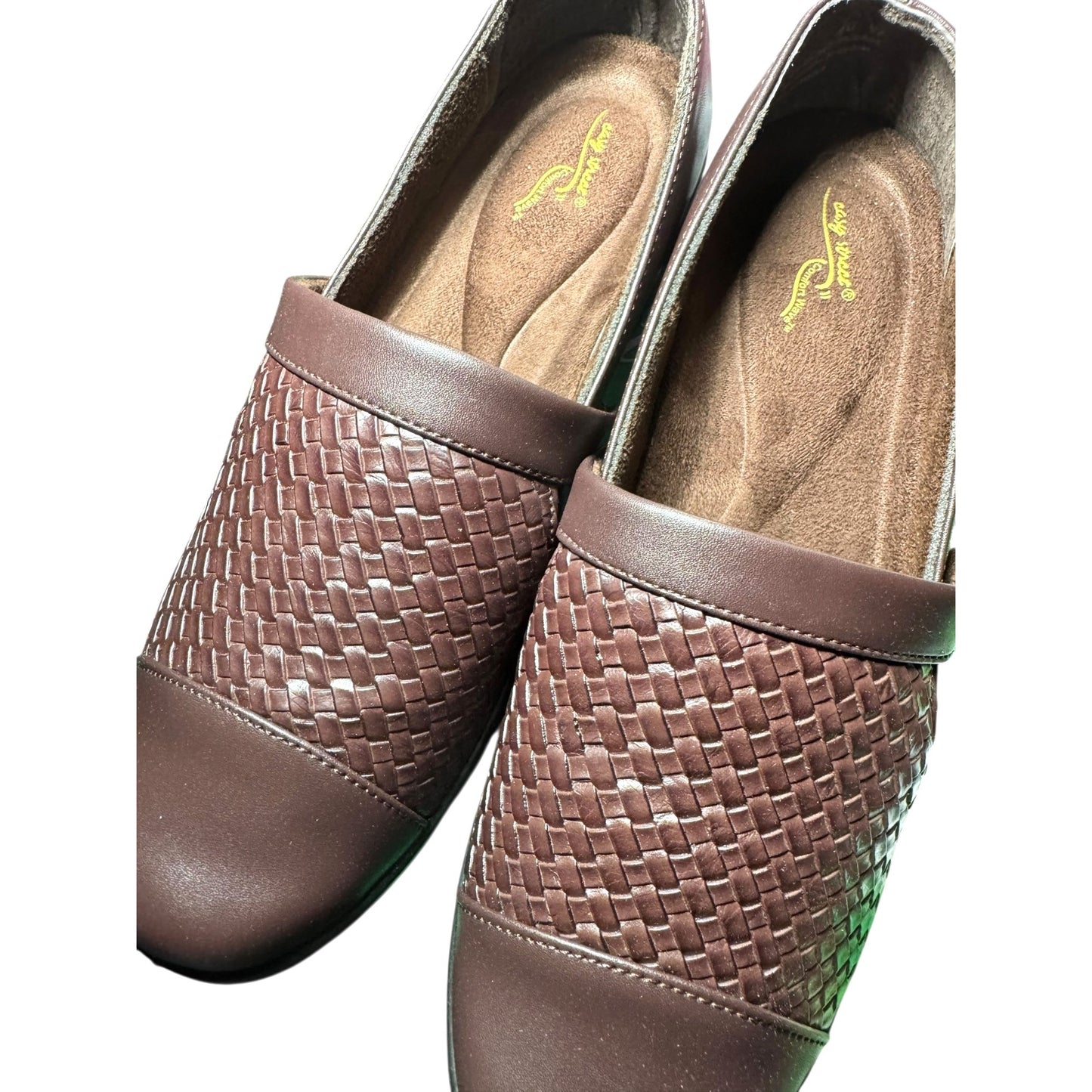 Easy Street Destiny  Comfort Wave Easy Motion Womens Slip-On Shoes 10W Ultra-Light Insoles Brown Woven Faux Leather
