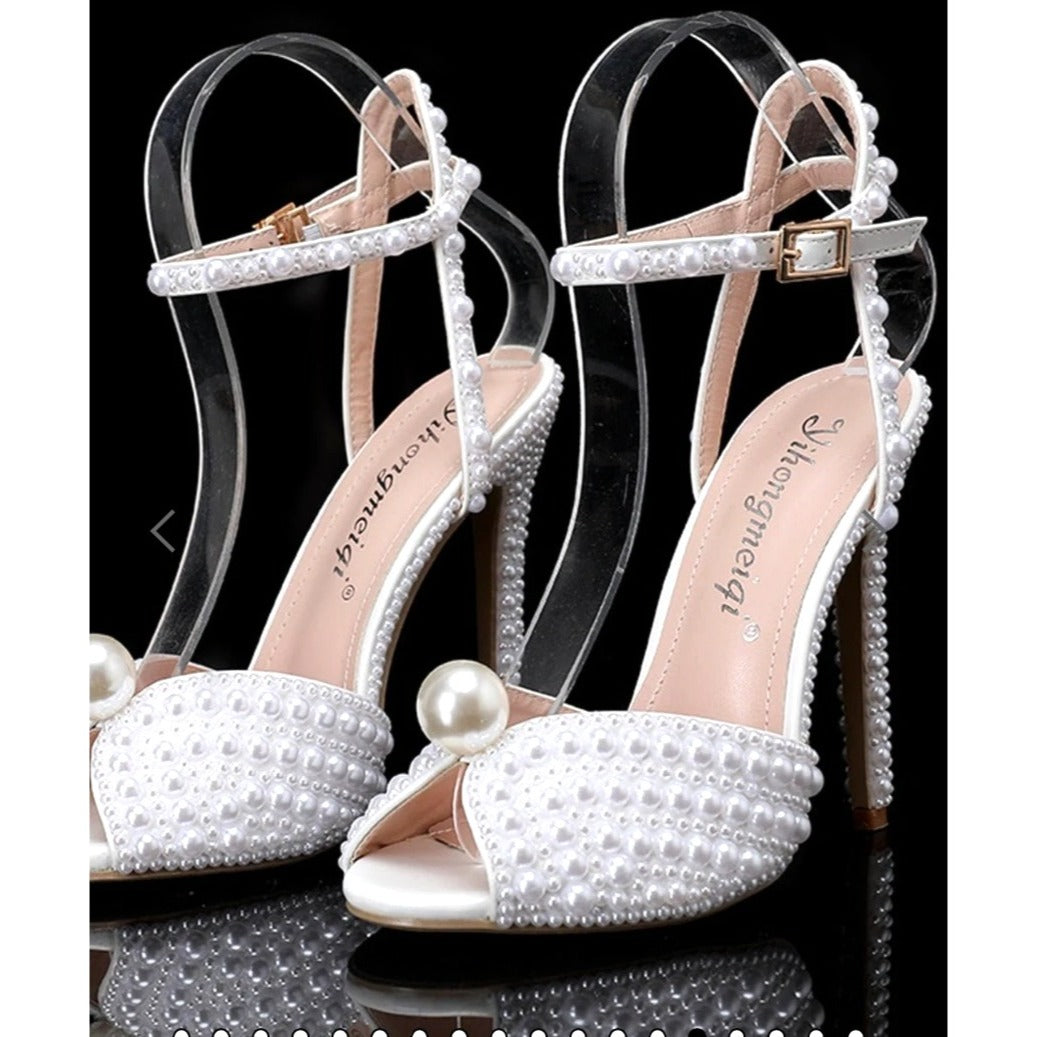 White Bridal Wedding Pearl Studded High Heel Size 37 NWB