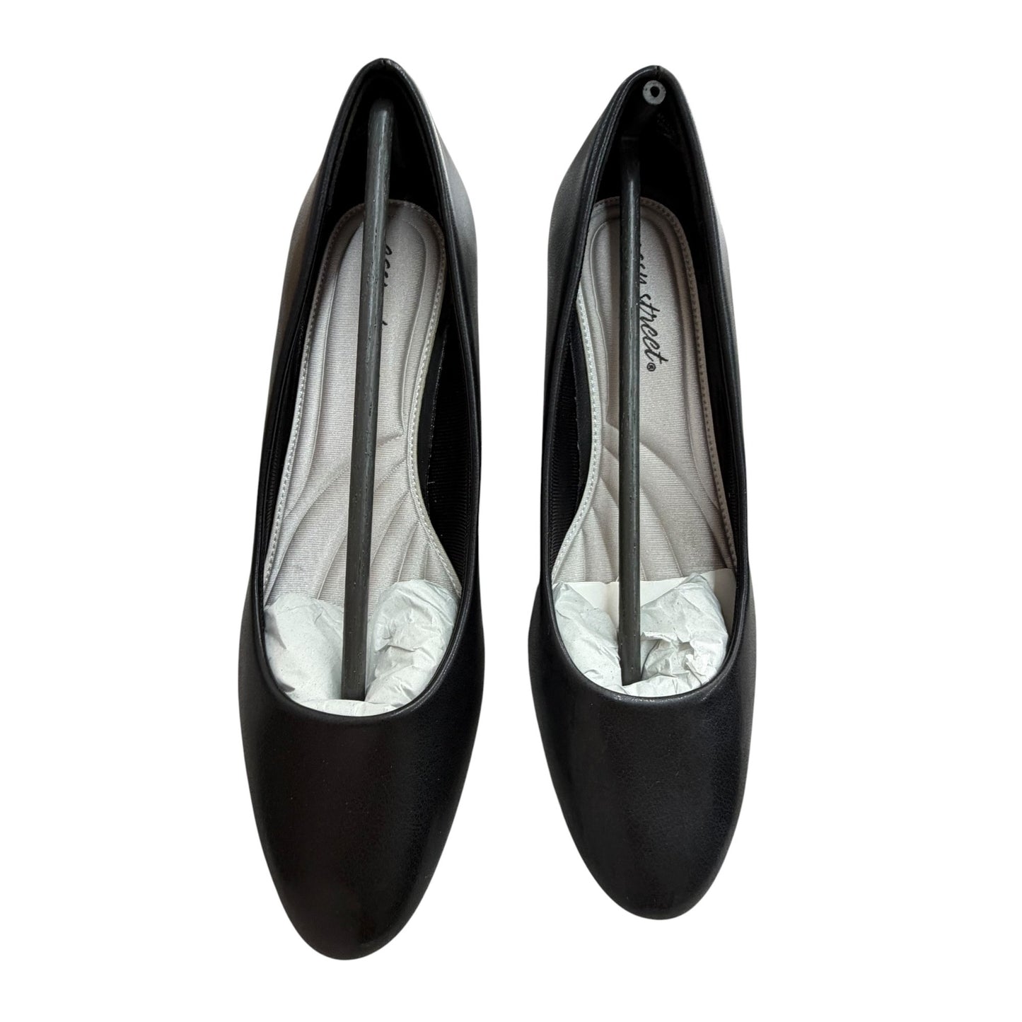 Easy Street Black Low Heel Pumps Womens Size 11W Slip-On Comfortable Work Or Dress Shoes
