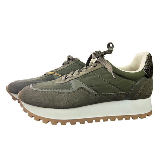 Zara Soft Running Sneakers EUR 40 (US 9)