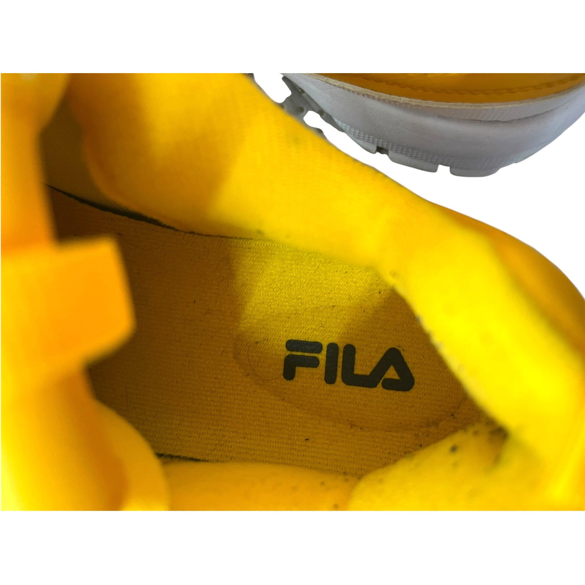 Fila Disruptor II Women's Yellow Chunky Sneakers Size 6