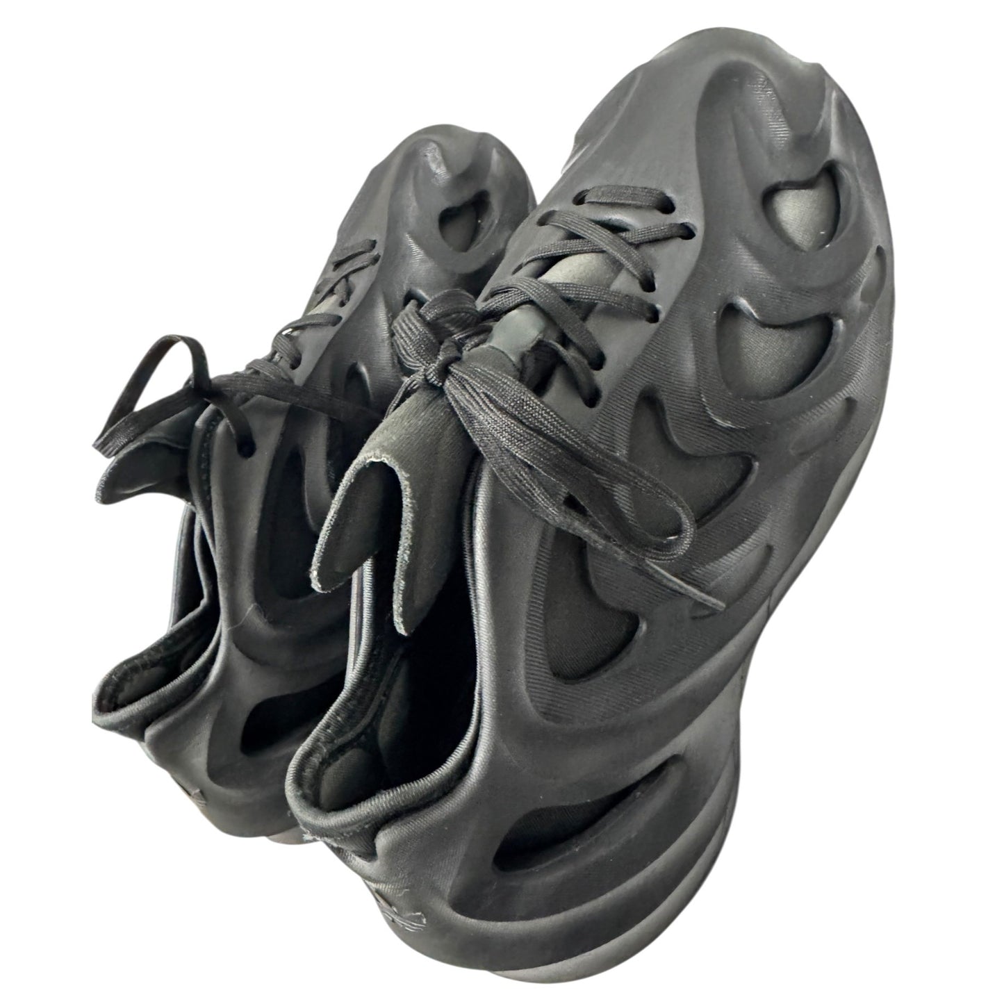 Adidas Black AdiFOM Q Sz 5.5 Shoes With Lace-Up Closure & Iconic Design